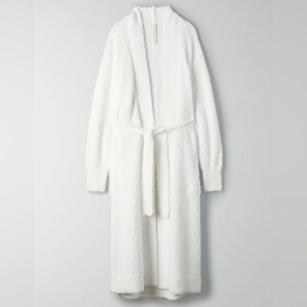 Aritzia The Group By Babaton White Retreat Textured Cozy Belted Robe/ Cardigan - Picture 3 of 17
